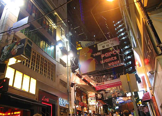Ночная жизнь в Гонконге